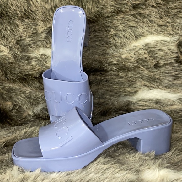 Shoes - GUCCI women’s jelly slide